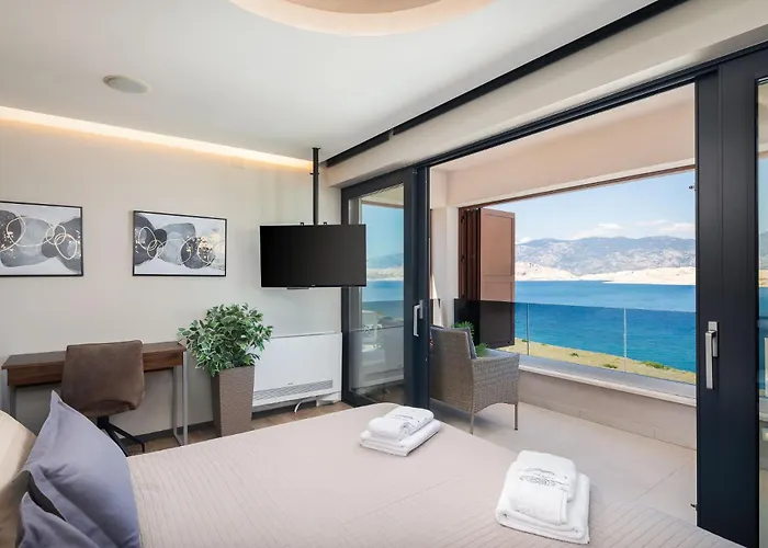 Emma On Island Pag For 14 Persons With Sea View, Wellness & Pool Heating