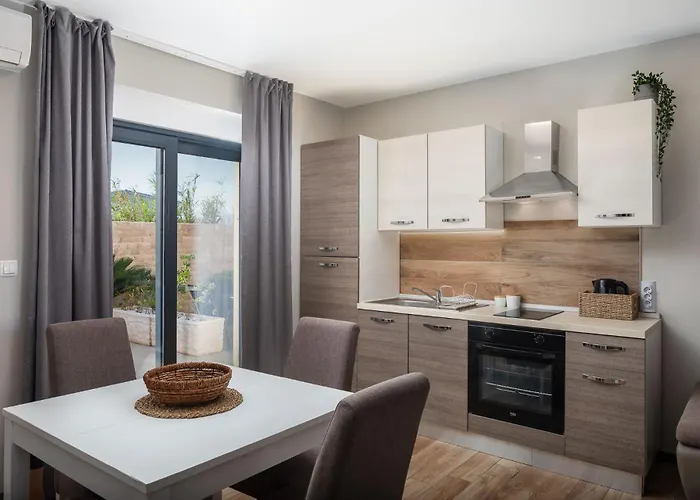 Villa Emma On Island Pag For 14 Persons With Sea View, Wellness & Pool Heating