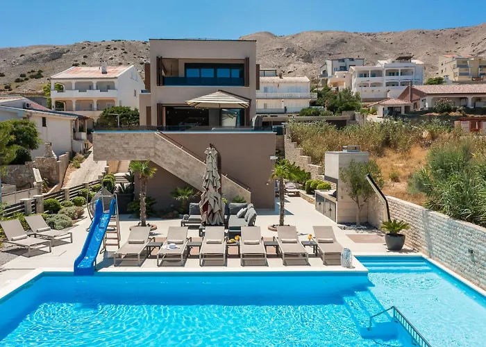 Villa Emma On Island Pag For 14 Persons With Sea View, Wellness & Pool Heating *