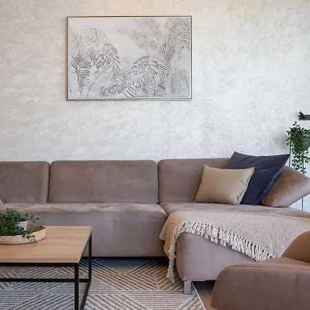 Villa Emma On Island Pag For 14 Persons With Sea View, Wellness & Pool Heating Pag Town